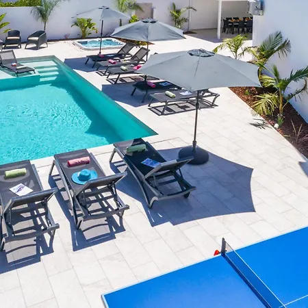Paradisius - Moradia Moderna Com Piscina Aquecivel E Bbq -